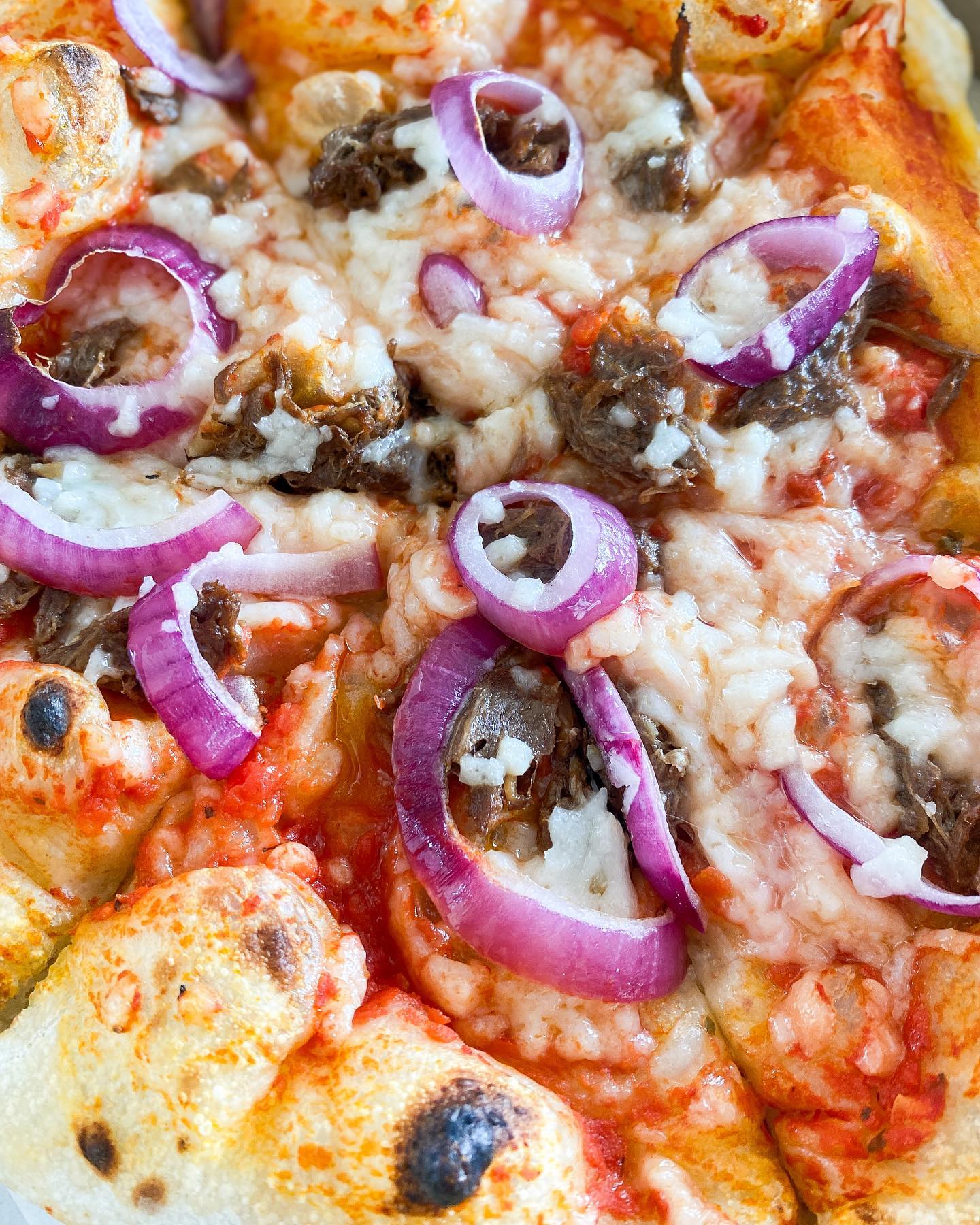 Neapolitan Pizza (freshly baked) 🔥🍕