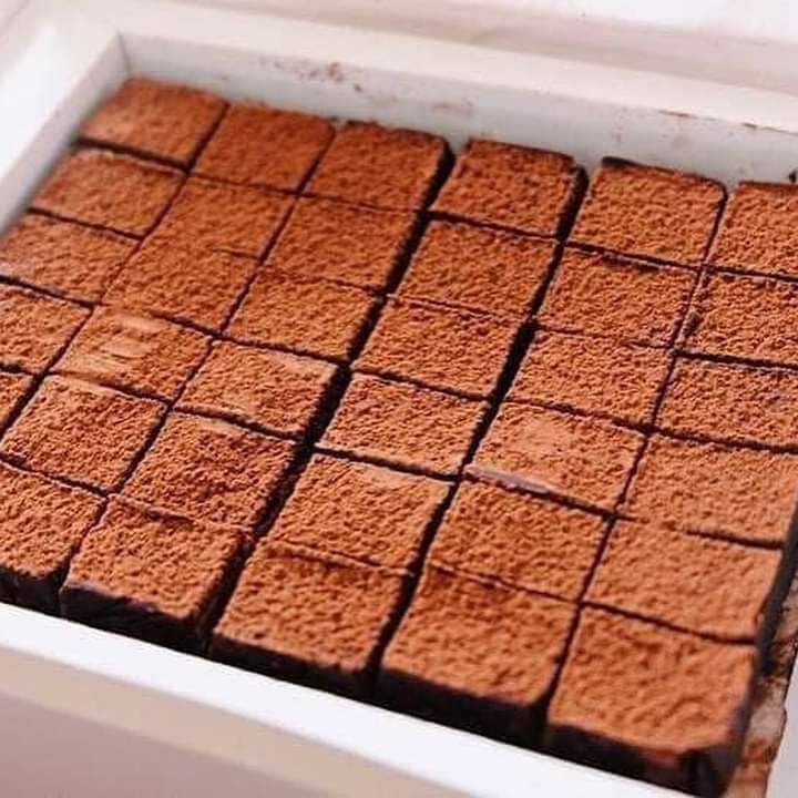 Choco Truffles (dairy-free) (GF*)